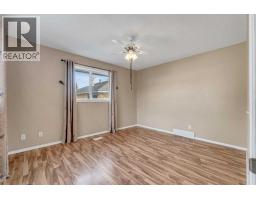 2807 32 Street SW - photo 25