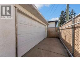 2807 32 Street SW - photo 47