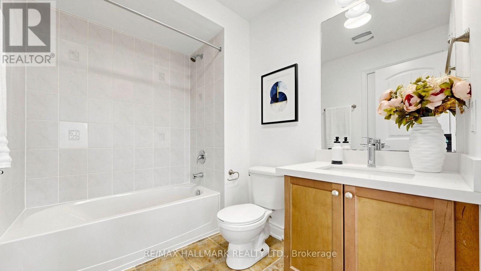 6 Tentone Court, Richmond Hill, ON photo 36