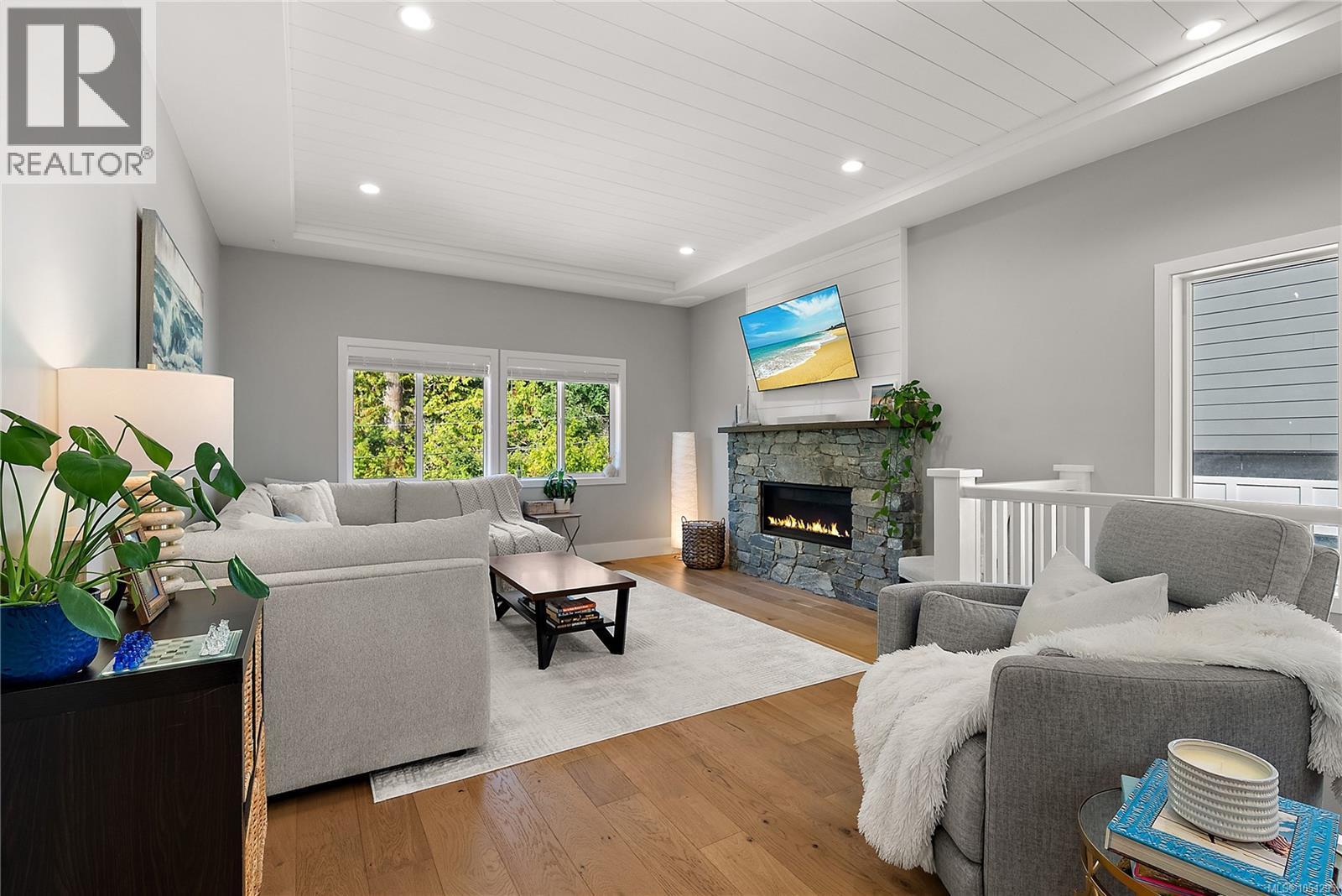 649 Frederic Rd - 3