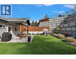 649 Frederic Rd, Langford, BC V9C3X3 Photo 33