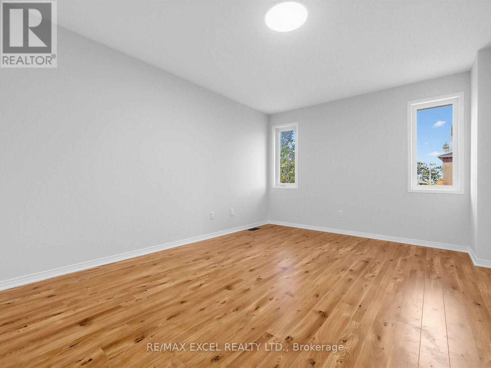 396 CUNDLES ROAD W - 21