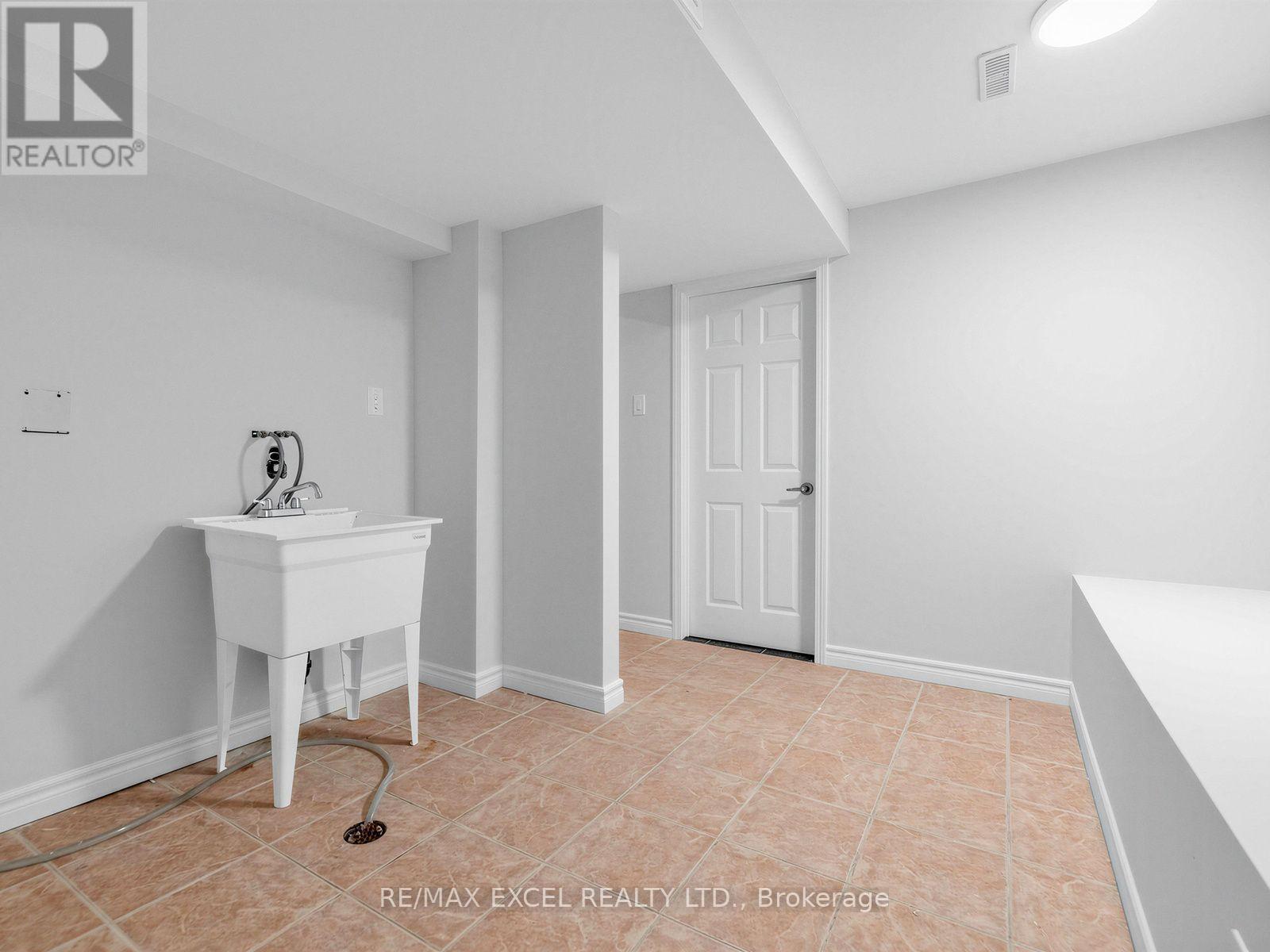 396 Cundles Road West, Barrie, ON photo 33