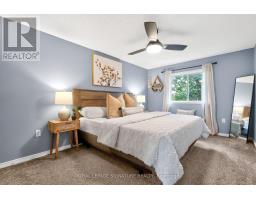 1373 Treeland Street, Burlington, ON L7R4P4 Photo 15
