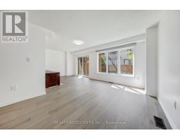 17 Vaudeville Drive, Toronto, ON M8W0B4 Photo 13