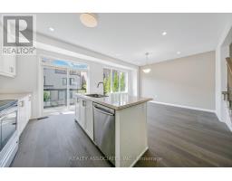 17 Vaudeville Drive, Toronto, ON M8W0B4 Photo 6