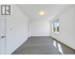 17 Vaudeville Drive, Toronto, ON M8W0B4 Photo 7