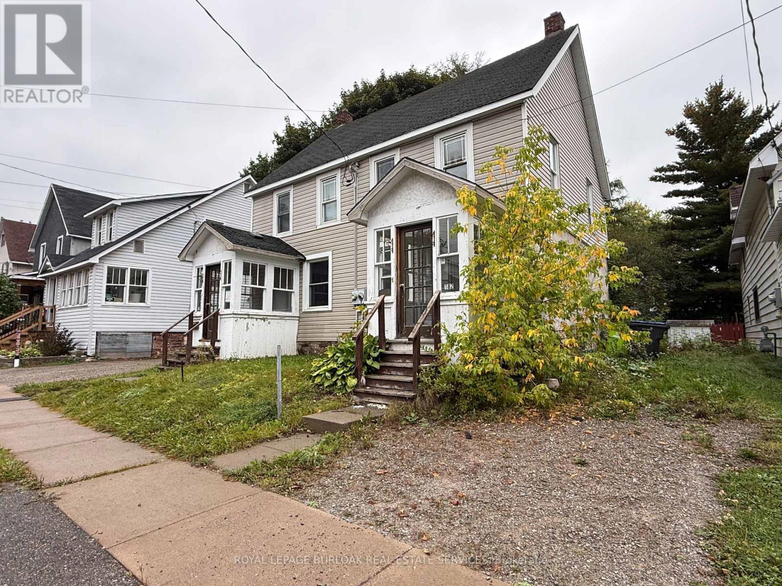 182 Woodward Avenue, Sault Ste Marie, ON photo 2