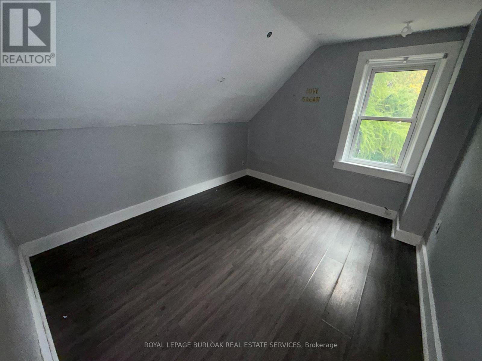 182 Woodward Avenue, Sault Ste Marie, ON photo 9