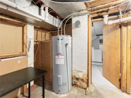 705 Henderson Highway, Winnipeg, MB R2K2J9 Photo 28