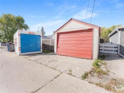 705 Henderson Highway, Winnipeg, MB R2K2J9 Photo 38