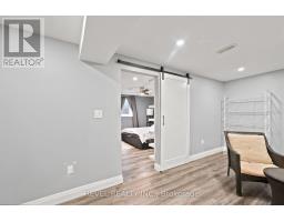 207 Valridge Drive, Hamilton, ON L9G4Y4 Photo 36