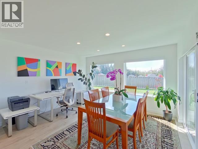 7295 EDGEHILL CRESCENT - Image 12