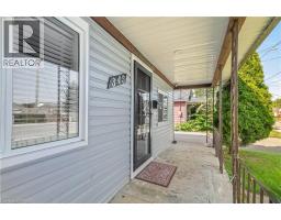 Laundry room - 345 Nelson Street, Brantford, ON N3S4E3 Photo 6