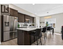1079 Lanark Boulevard SE - photo 12