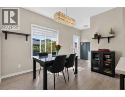 1079 Lanark Boulevard SE - photo 16