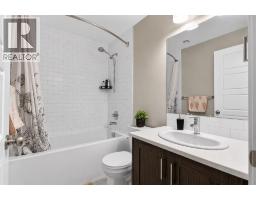 1079 Lanark Boulevard SE - photo 26