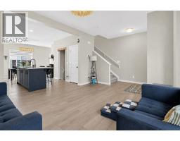 1079 Lanark Boulevard SE - photo 5