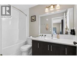 1079 Lanark Boulevard SE - photo 31