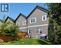 1079 Lanark Boulevard SE - photo 33