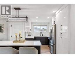 12 Rundleson Way NE - photo 10