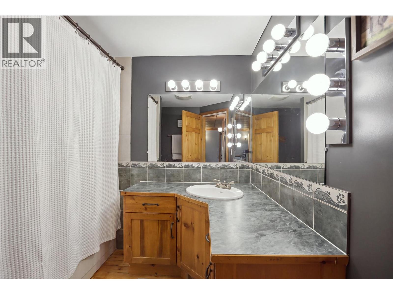  2321 Peterson Road, Merritt