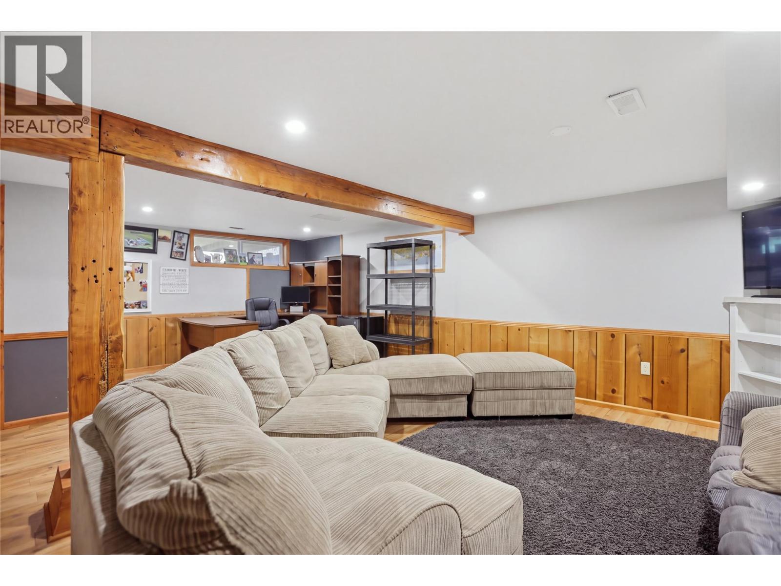  2321 Peterson Road, Merritt