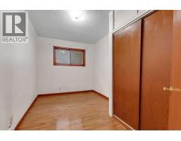 4407 Bowness Road Nw, Calgary, AB T3B0A7 Photo 23
