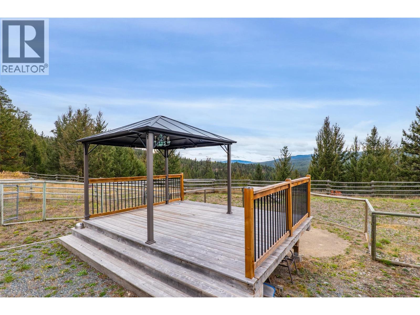 5809 Beech Road, Merritt - Image 1