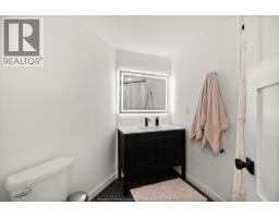 8678 Riverside Drive, Windsor, ON N8S1E9 Photo 24