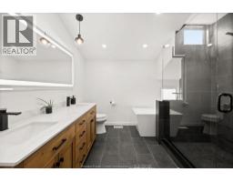 8678 Riverside Drive, Windsor, ON N8S1E9 Photo 32