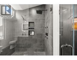 8678 Riverside Drive, Windsor, ON N8S1E9 Photo 33