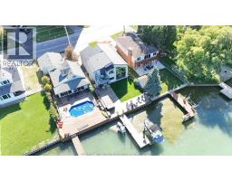 8678 Riverside Drive, Windsor, ON N8S1E9 Photo 46