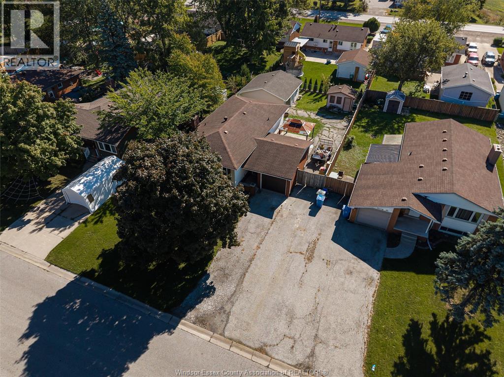 282 Brien East - Image 35