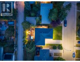 20 Gainsborough Drive SW - photo 38
