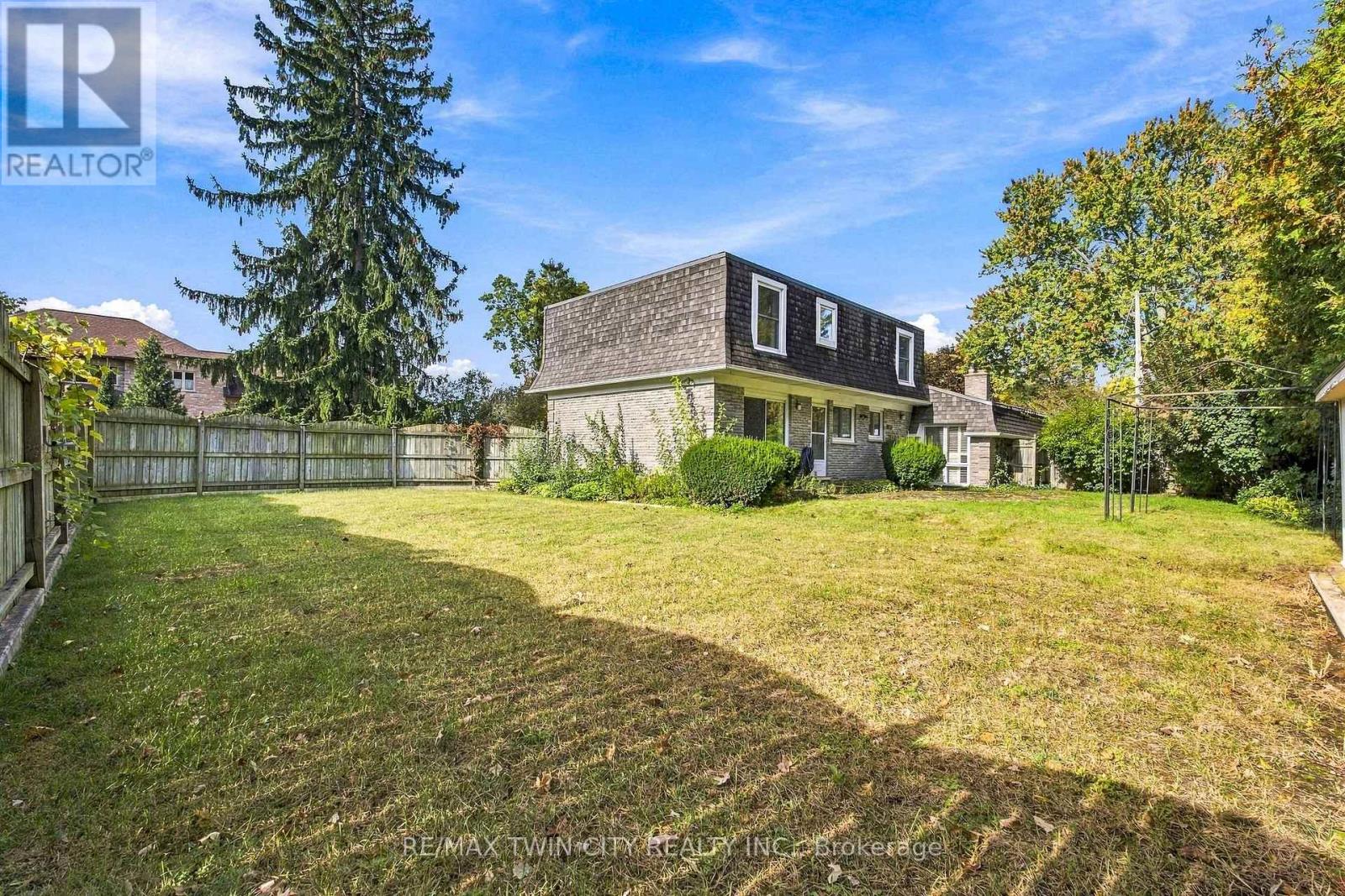 287 BLUE HERON RIDGE - 38