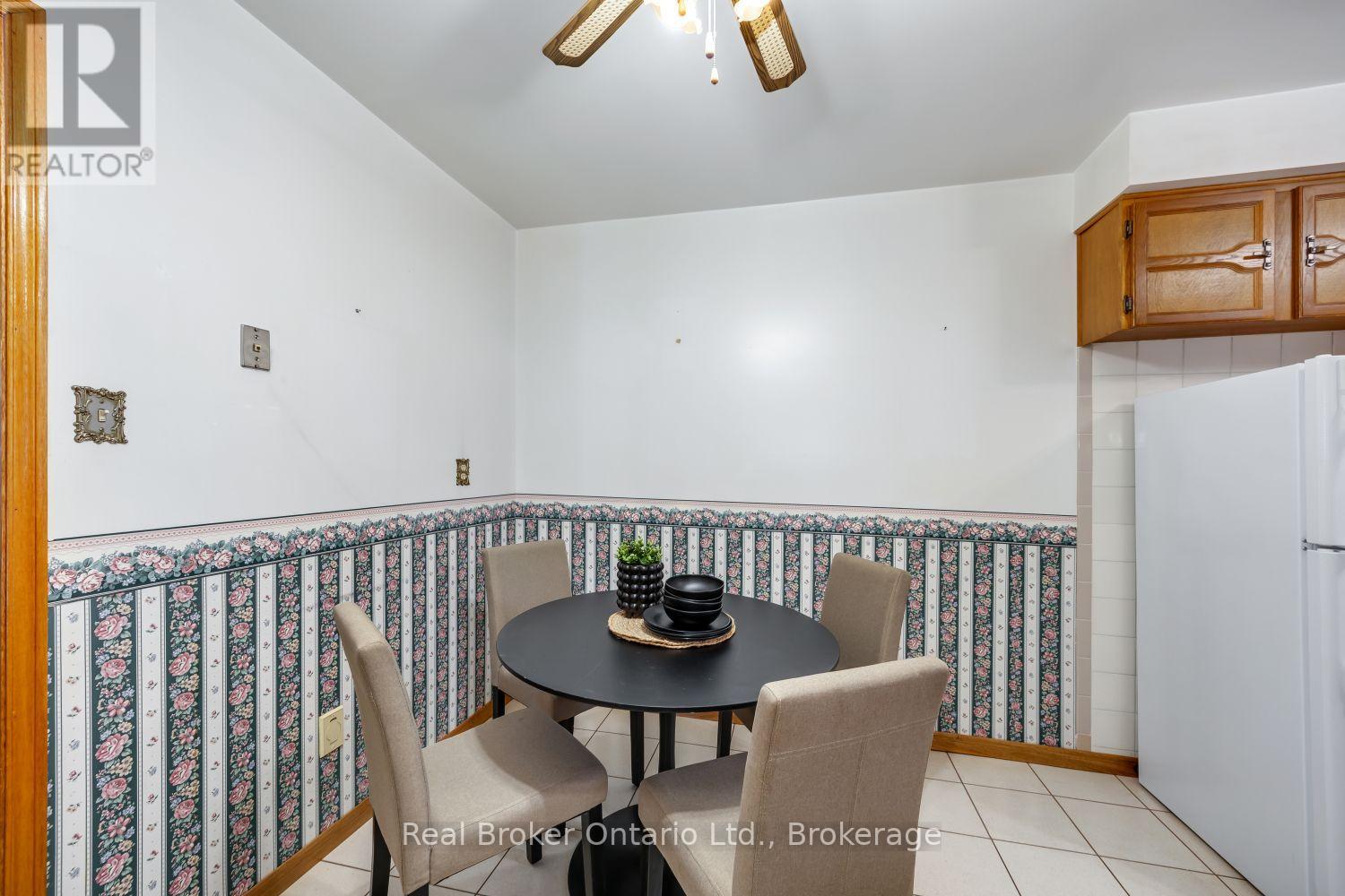 919 Exeter Street, Oshawa, ON photo 15