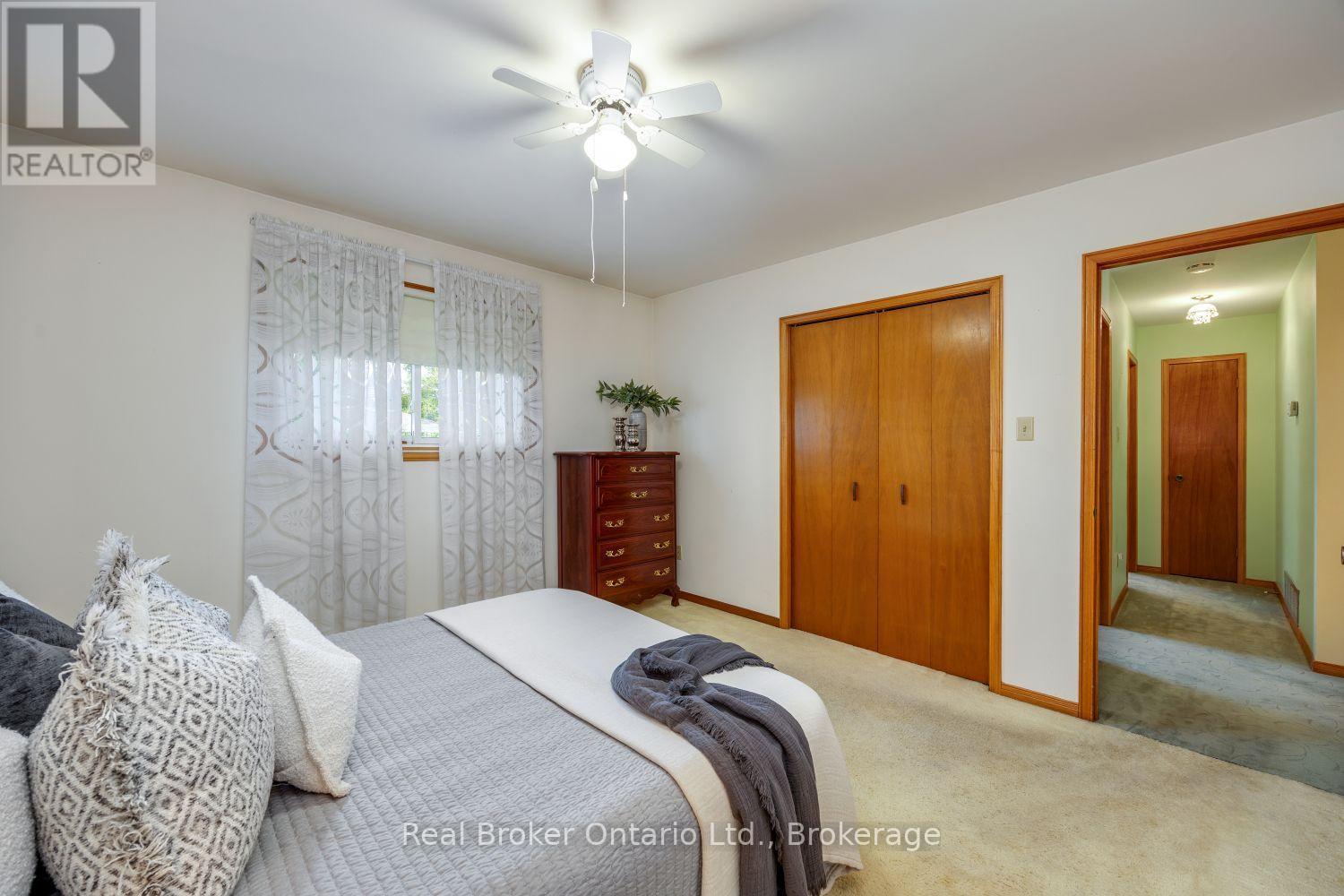 919 Exeter Street, Oshawa, ON photo 17