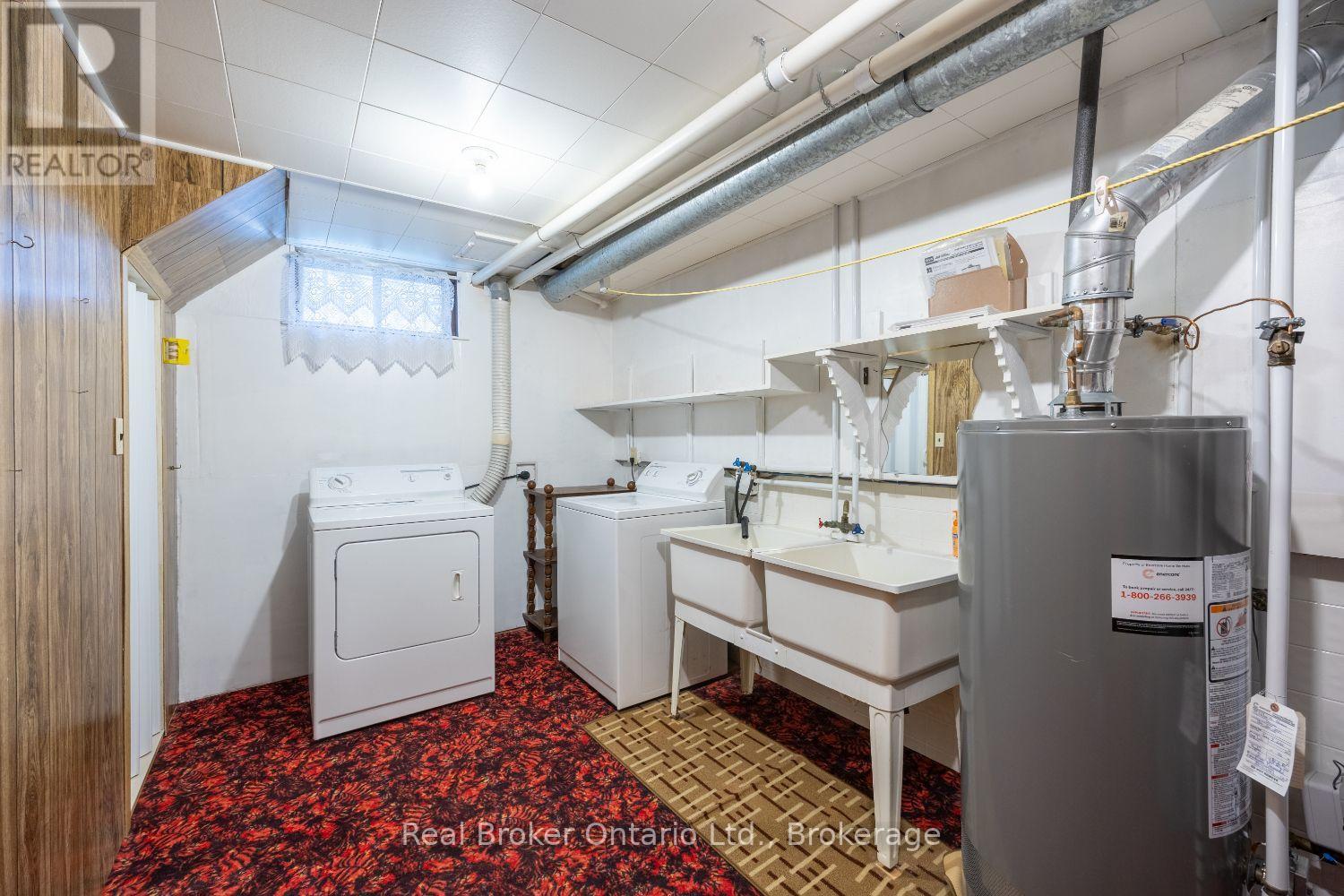 919 EXETER STREET - 26