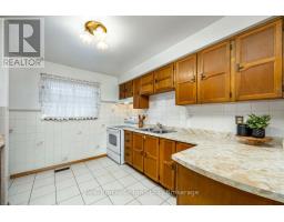 919 Exeter Street, Oshawa, ON L1G6R9 Photo 12