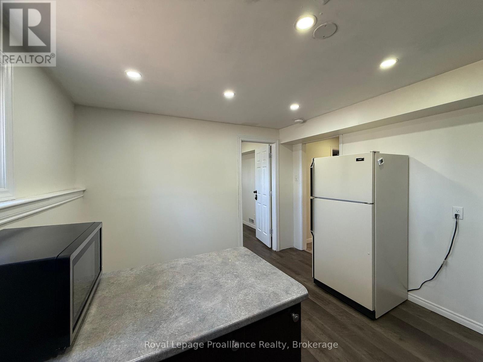 939 Dainard Drive — photo 4