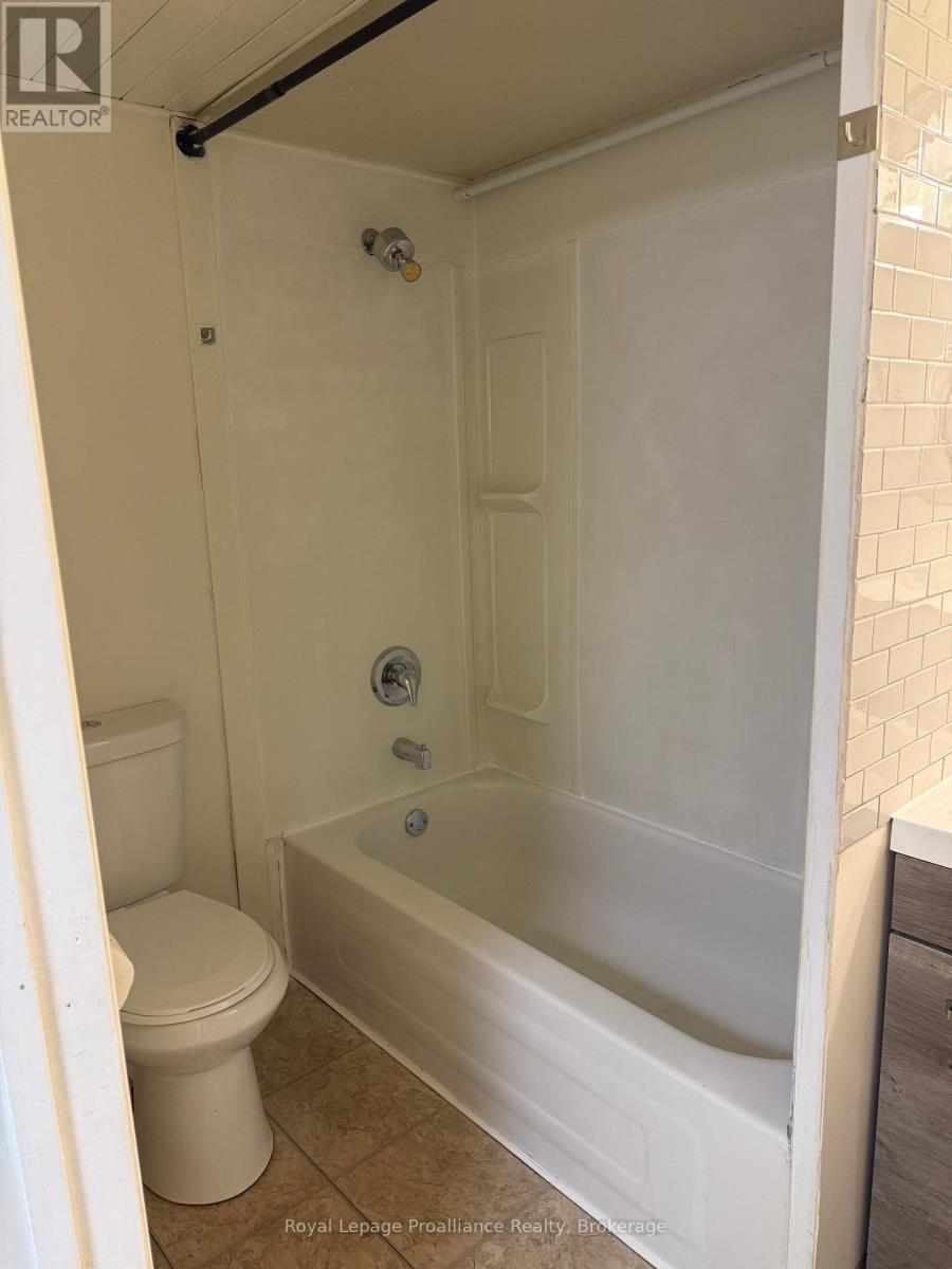 939 Dainard Drive — photo 8