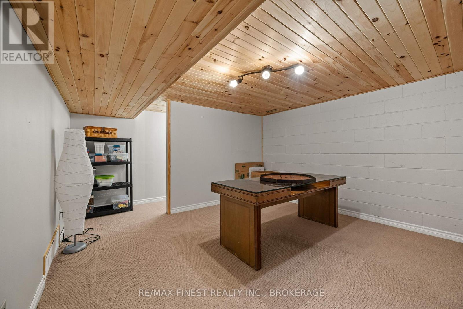 2032 VALLEYVIEW DRIVE - Image 37