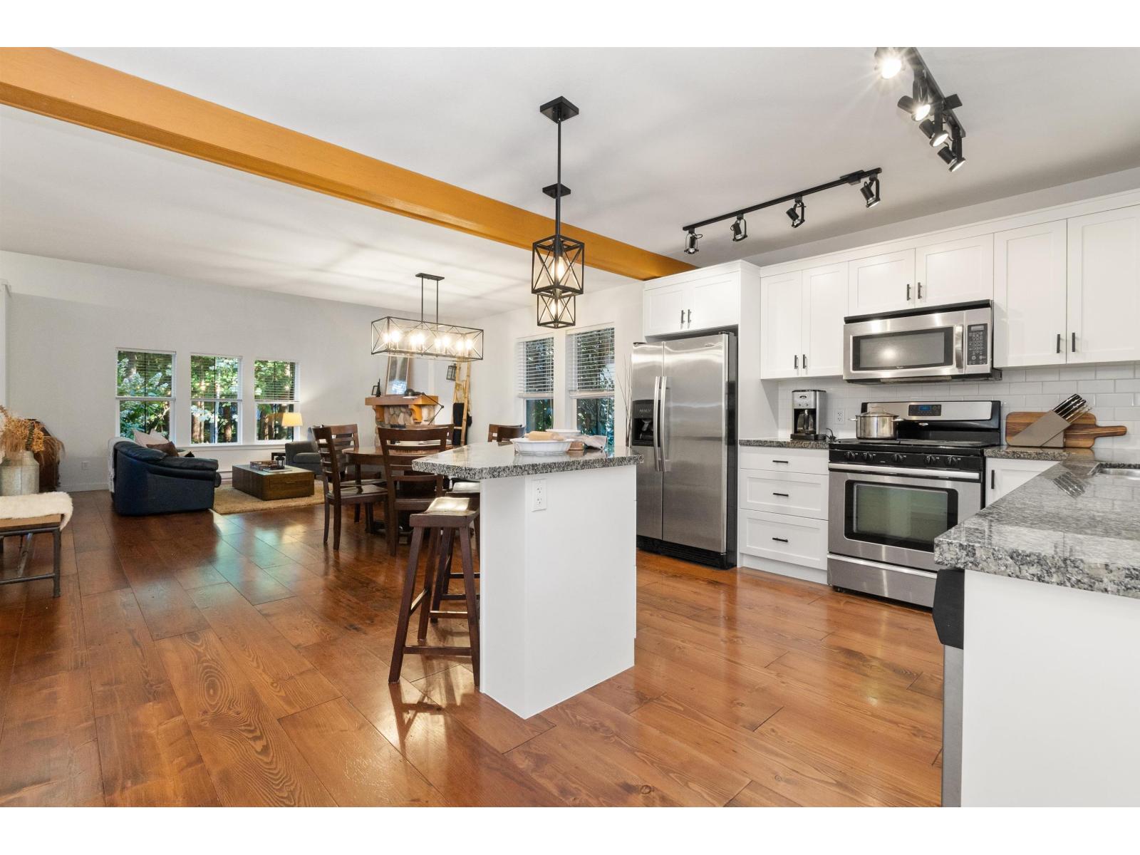 Photo of 1825 MOSSY GREEN WAY, Cultus Lake South 16
