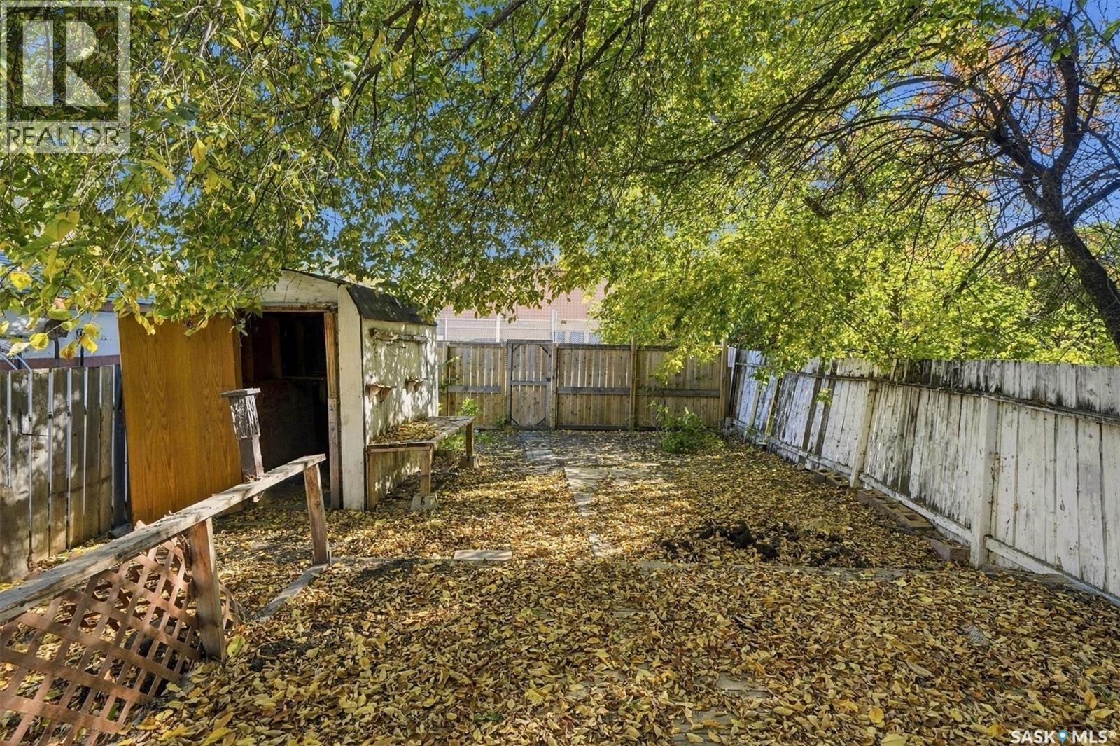 1224 B AVENUE N - 48