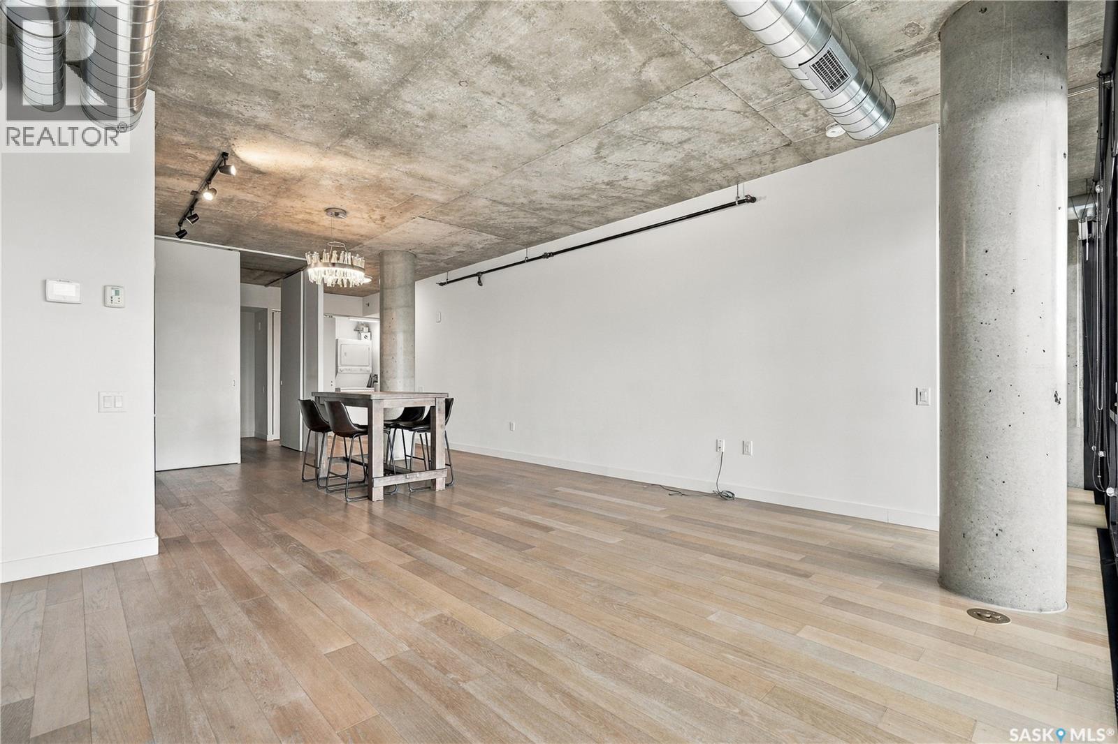 #1206 490 2nd AVENUE S - 20