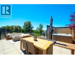 417 733 W 14th Street, North Vancouver, BC V7M0C6 Photo 36