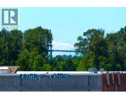 417 733 W 14th Street, North Vancouver, BC V7M0C6 Photo 35