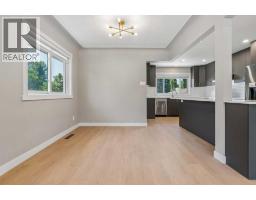 4319 19 Street NW - photo 28