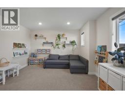 107 Vancouver Crescent, Red Deer, AB T4R0P3 Photo 31